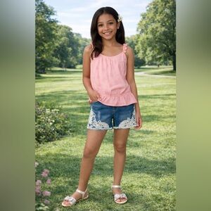 Vigoss The Jagger Short Blue Denim with Lace Appliqué & Distressed Kids Size 12